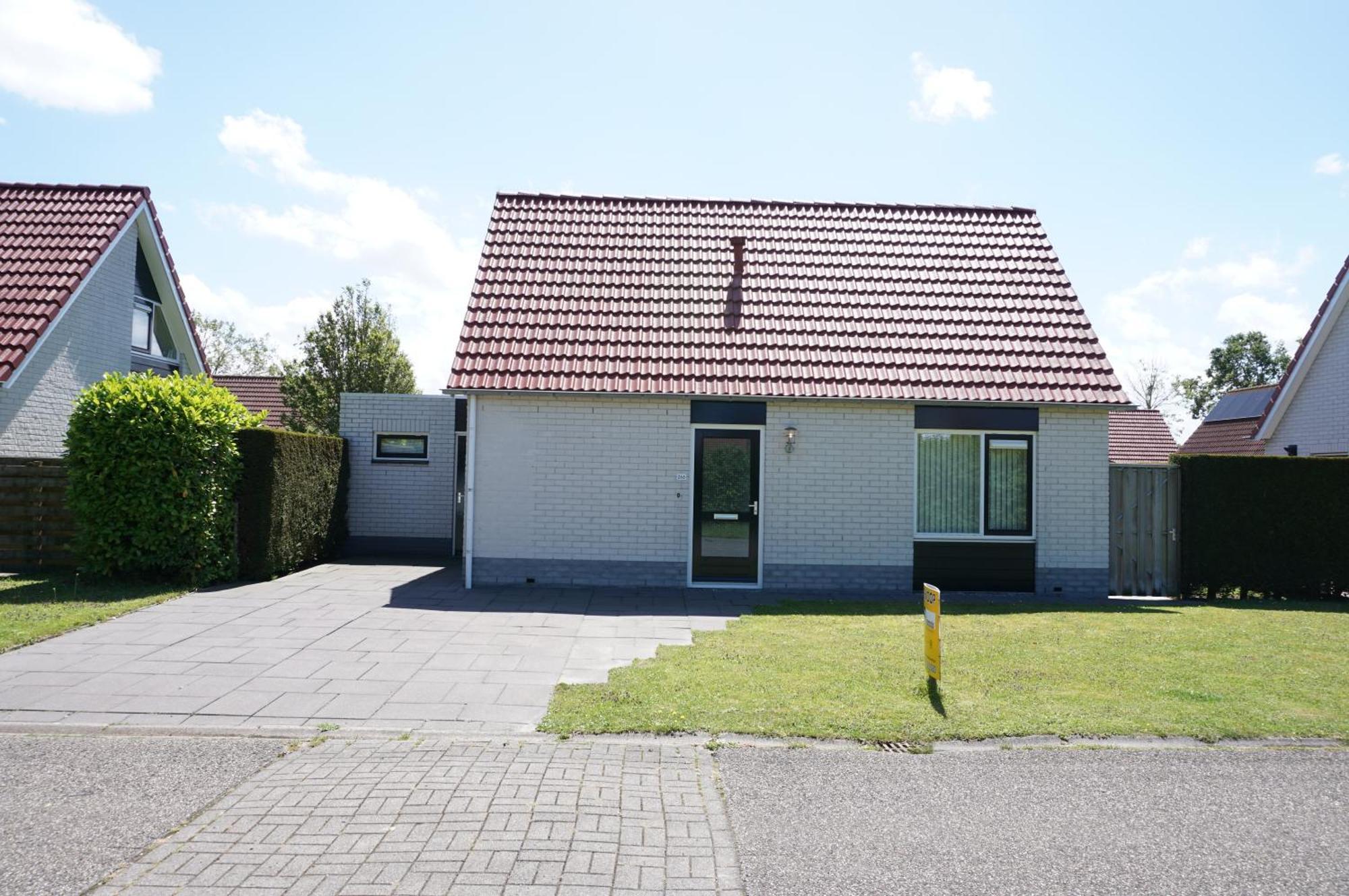 Vakantiehuis Kustverhuur, Park Schoneveld Stern 266